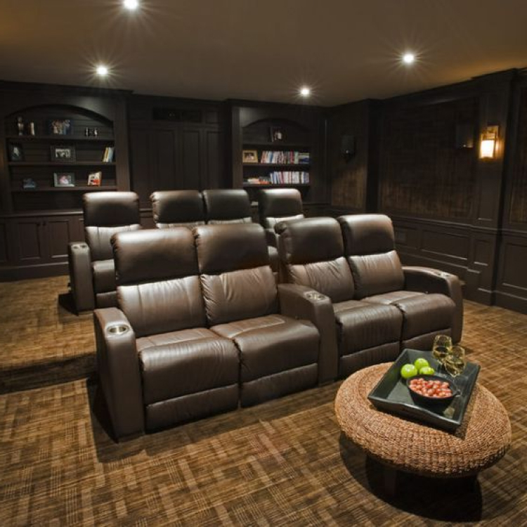 image of Recliner sofa 