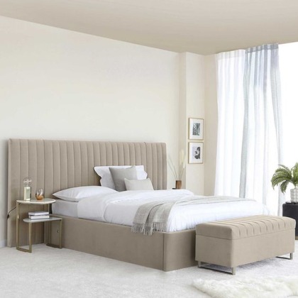 image of Upholstered Bed