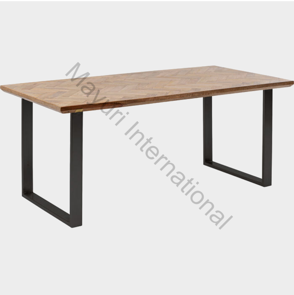 Dining Tables 